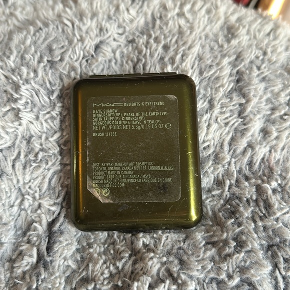 MAC cosmetics 6 eyeshadow - Picture 4 of 4